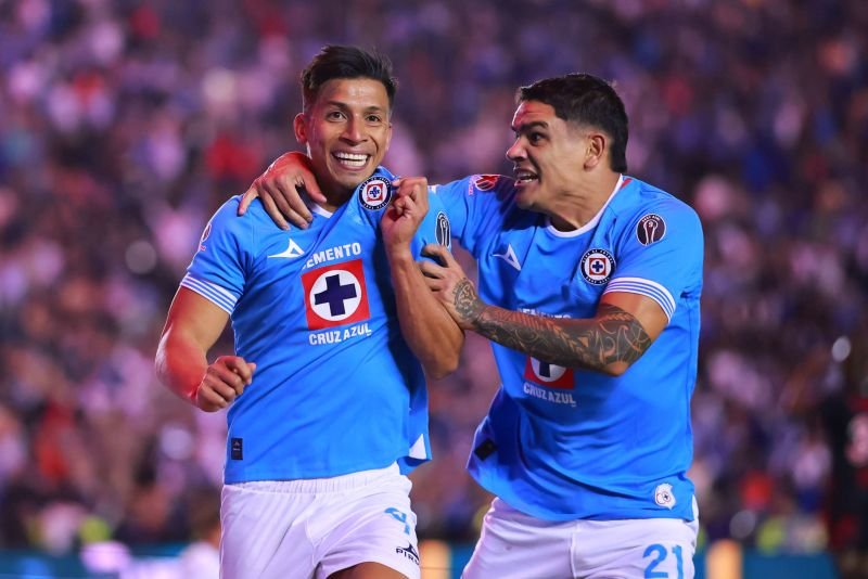Cruz Azul conquista la victoria y se clasifica a semifinales para medir fuerzas con el América