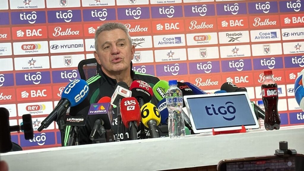 Javier Aguirre aconseja al 'Chucky' seguir disfrutando del fútbol
