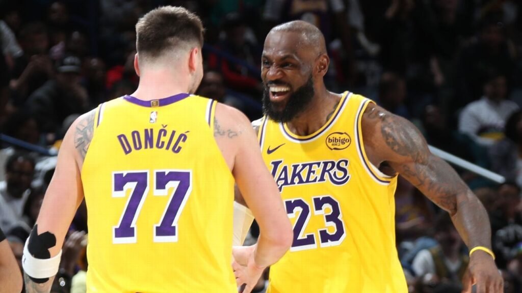 Lakers, Wolves y Grizzlies celebran victorias en una emocionante noche de la NBA