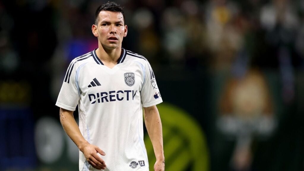 ¿Puede Chucky Lozano hacer su debut en la Liga MX? Retos que debe superar.
