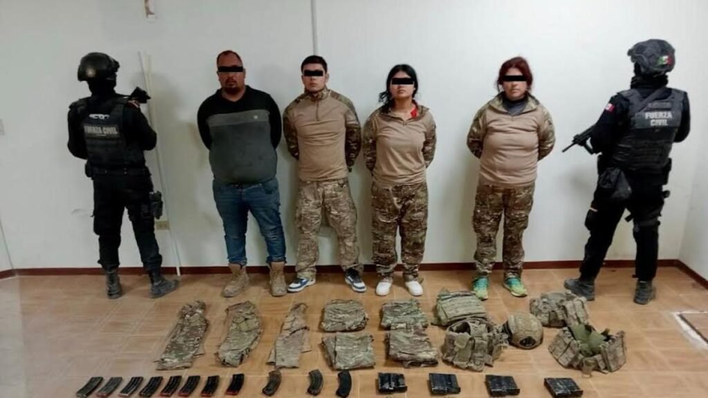 Detenidas cuatro personas con fusiles, municiones y vestimenta táctica