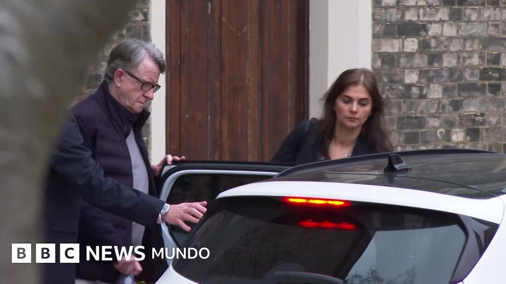 Exembajador británico en EE.UU., Peter Mandelson, queda en libertad bajo fianza tras su arresto por presunta mala conducta pública