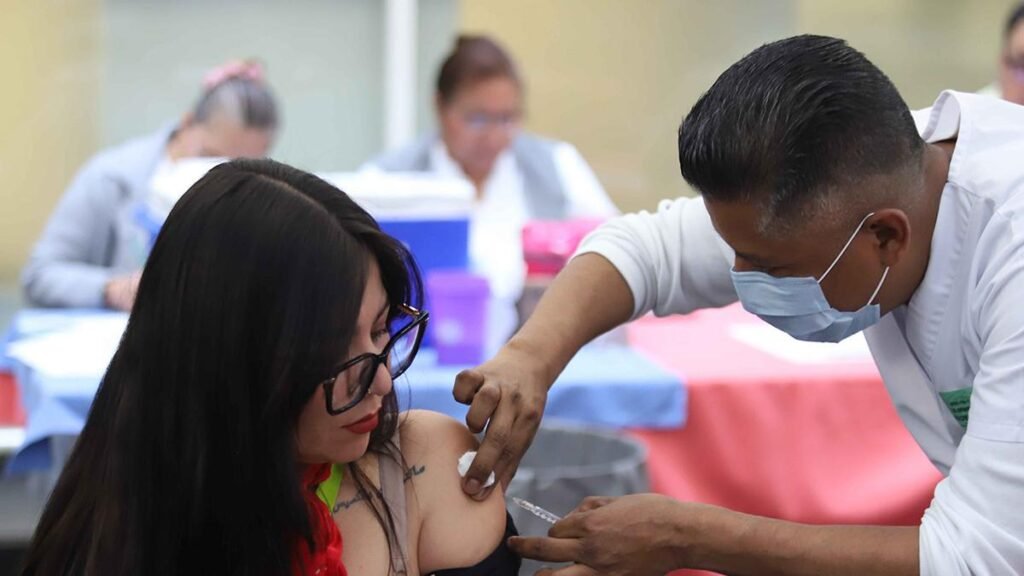 Se reportan 18 casos de sarampión en Nuevo León.