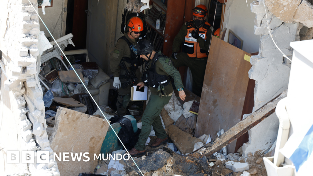 Trump advierte que EE.UU. "destruirá" las plantas eléctricas de Irán si el estrecho de Ormuz no se abre en las próximas 48 horas