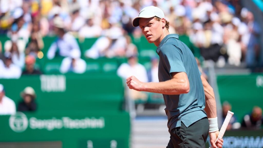Sinner avanza a los cuartos en Montecarlo y iguala un gran récord de Sampras