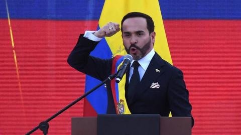 Abelardo de la Espriella toma la presidencia con su compromiso de "mano dura"