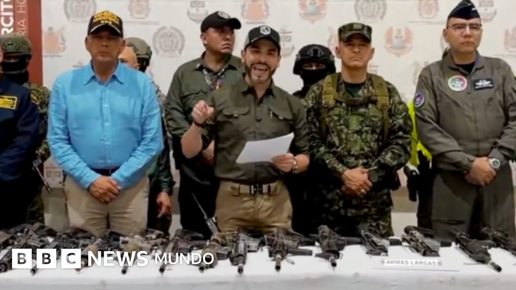 La controversia de De la Espriella: ¿Qué motive sus impactantes imágenes entre cadáveres en Colombia que un juez exigió eliminar?