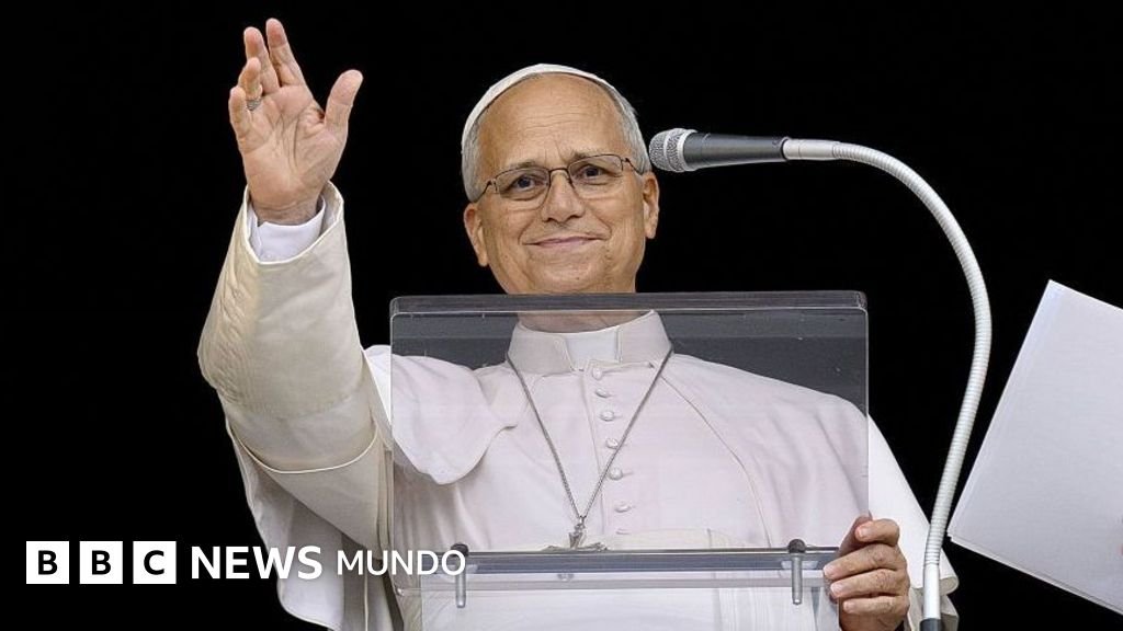El papa León XIV reaparece públicamente tras su cirugía por cáncer de pulmón y asegura que está listo para su viaje a Sudamérica.